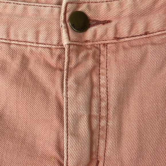 Billabong Drift Away Distressed Denim Hi Rise Shorts w/Frayed Raw Hem - Size 29 - Picture 4 of 13